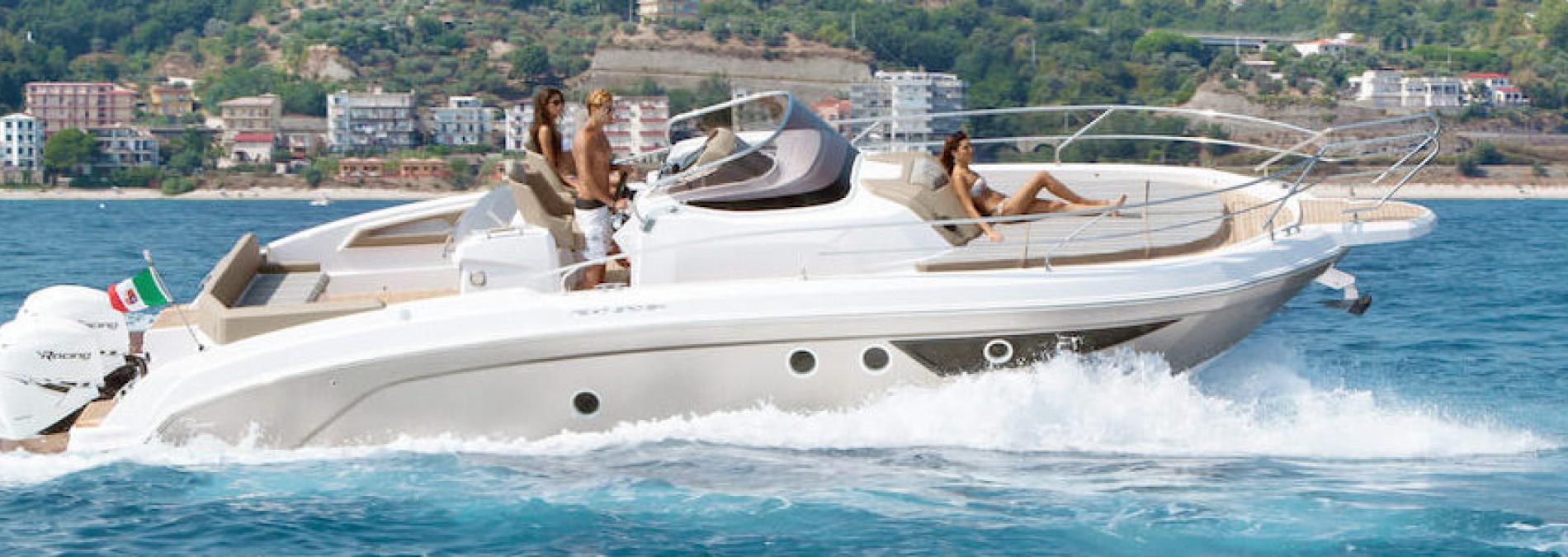 Les bateaux Ranieri International