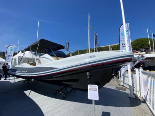New boat  Zar 85 SL powered by 1 x 350 hp Suzuki