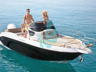 RANIERI Next 220 SH Sundeck Boat for sale