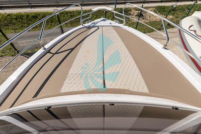 Boat less than 7 meters with sundeck for sale at Amber Yachting