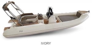 semi rigide blanc BSC Ivory, en vente chez www.amber-yachting.com