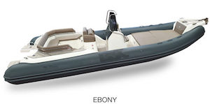 Bateau semi rigide noir BSC 65 Ebony a vendre chez www.amber-yachting.com